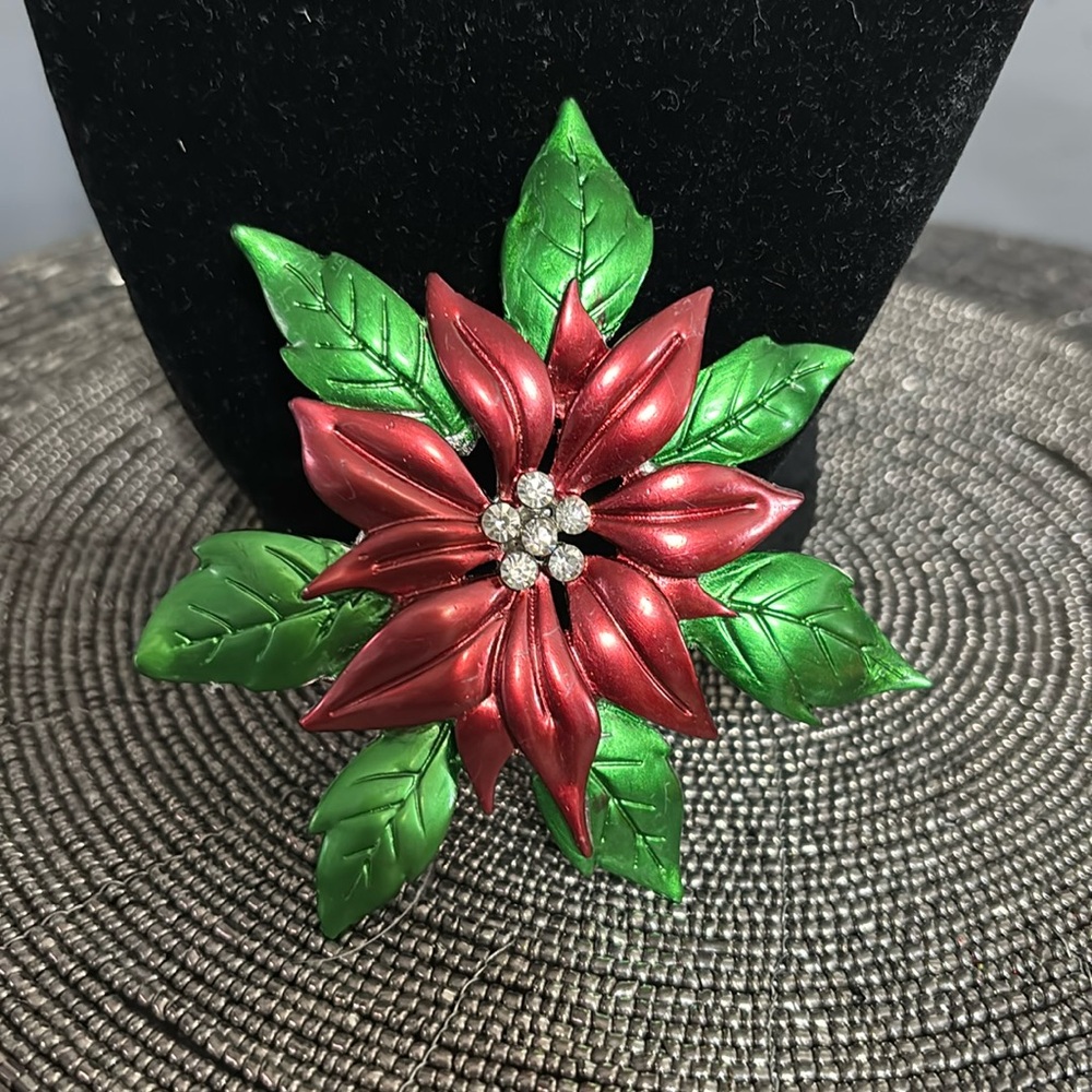 Vintage Enamel Poinsettia Christmas Pin